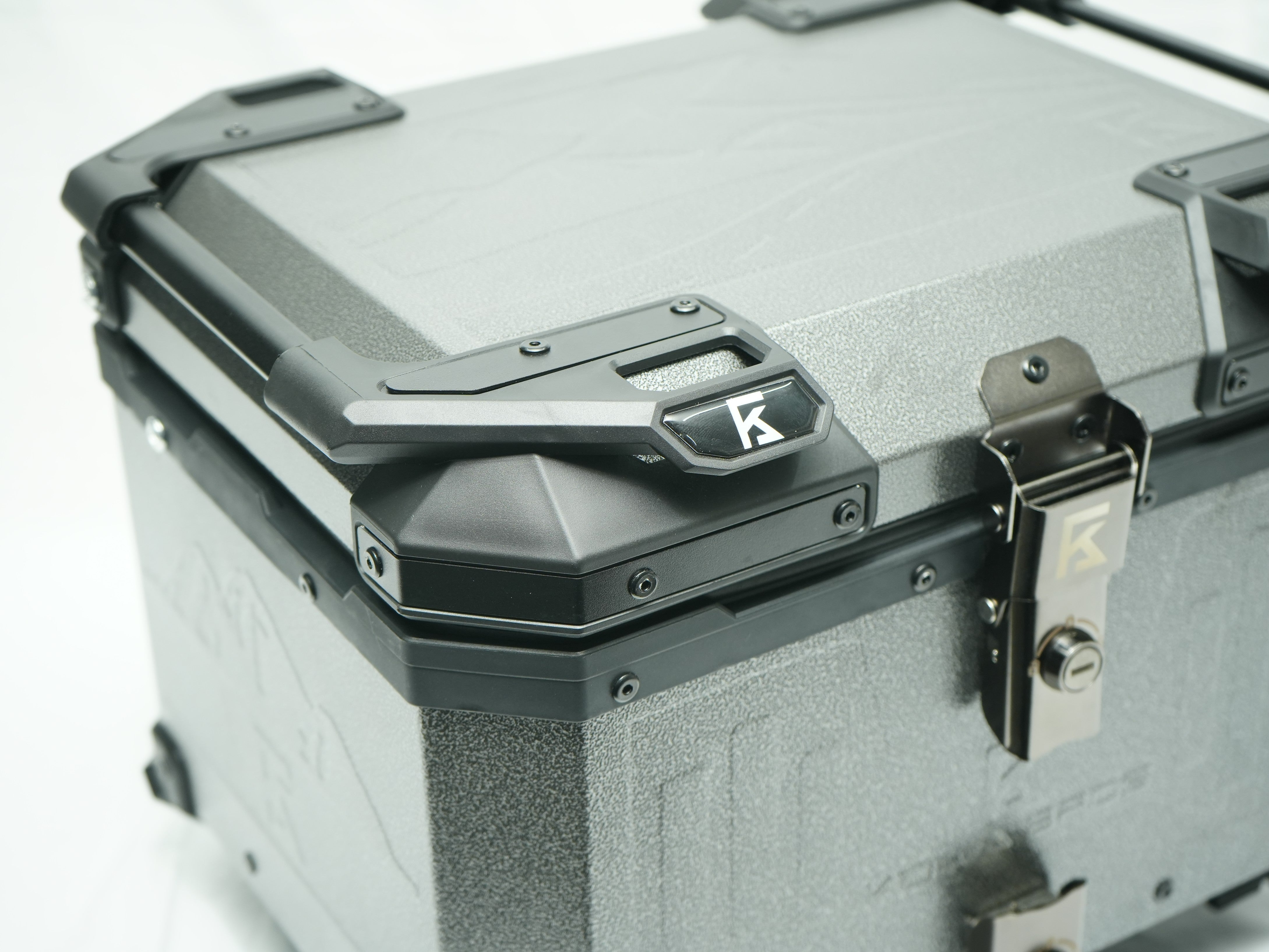 Kolga Bros SILVER BEAST Top Box