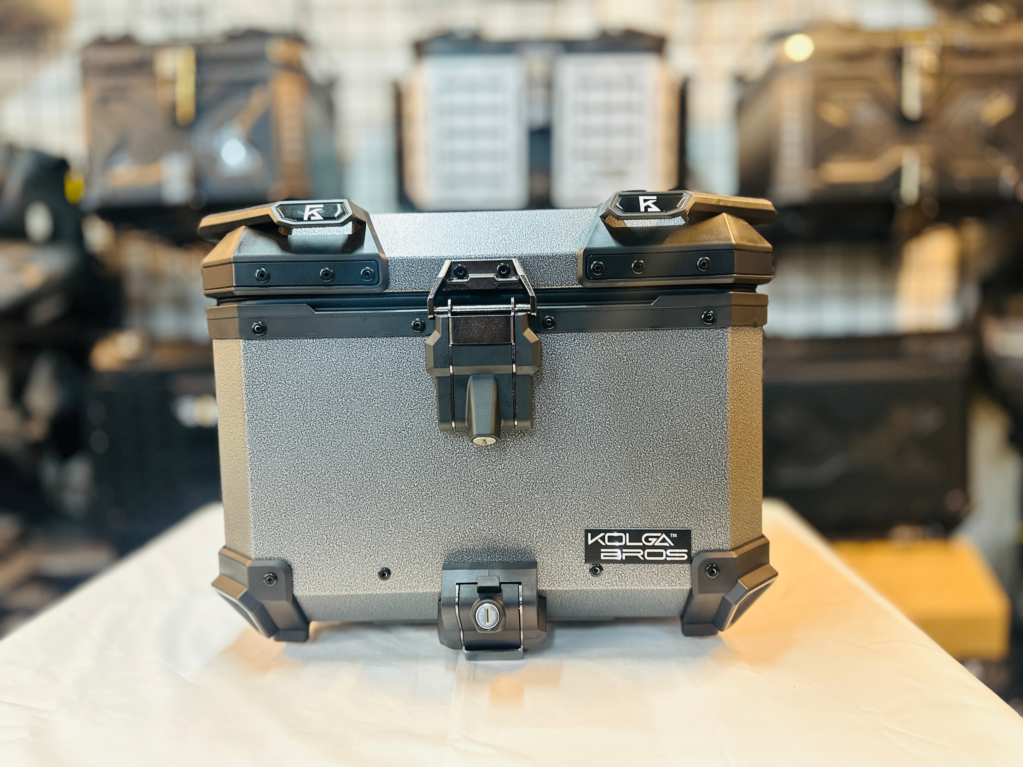 Kolga Bros SILVER BEAST Moto Trunk