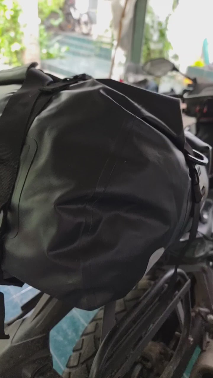 Rhinowalk 45L Waterproof Motorcycle Duffle Bag Heavy Duty Motorcycle Dry Tail Tool Bag for Adventure Bike (MT20450)